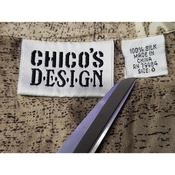 Chico's Design Buddha 100% Silk Button Up Sheer Blouse Shirt | Size 0 - Picture 4 of 6